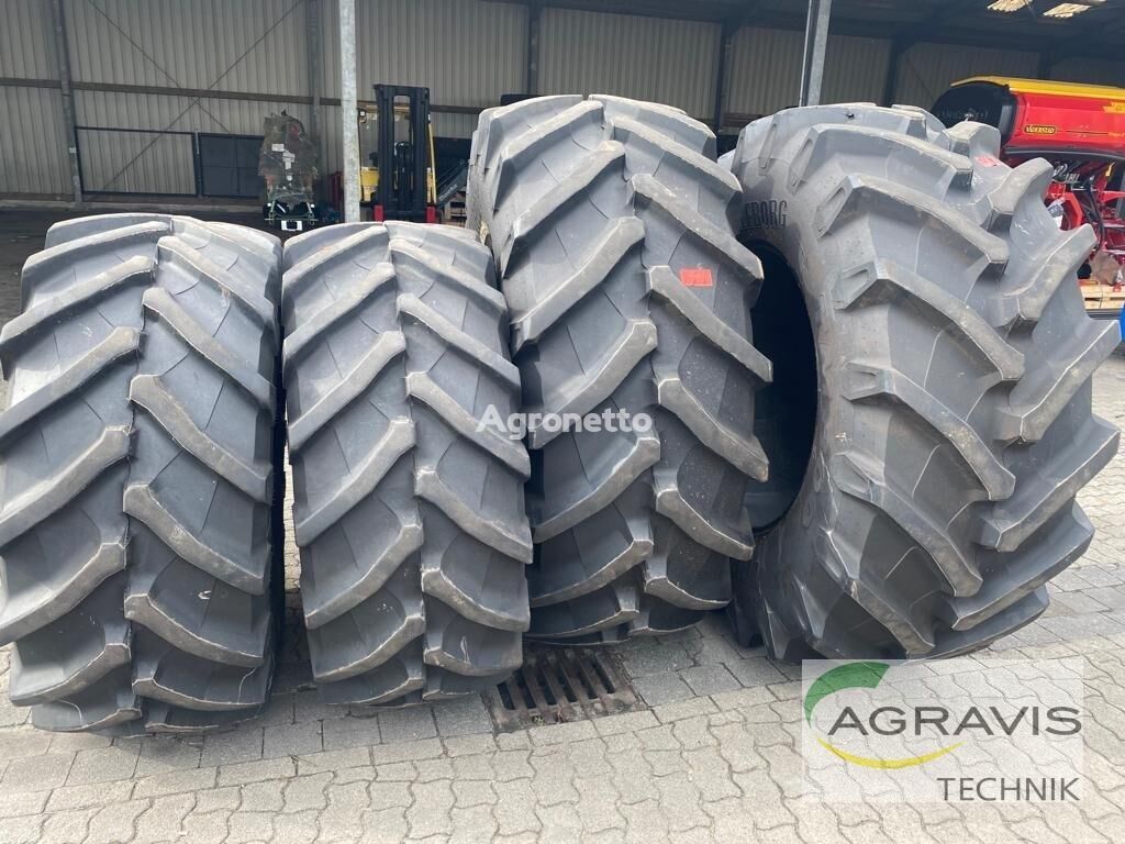Trelleborg 600/65 R28 + 710/70 R38 traktordäck