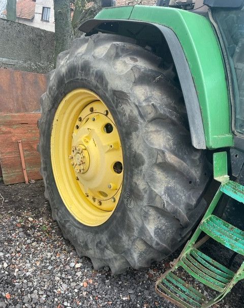 John Deere 7700 , 7800 , 7710 , 7810 koła opony felgi Goodyear 20.8 r42 hjul